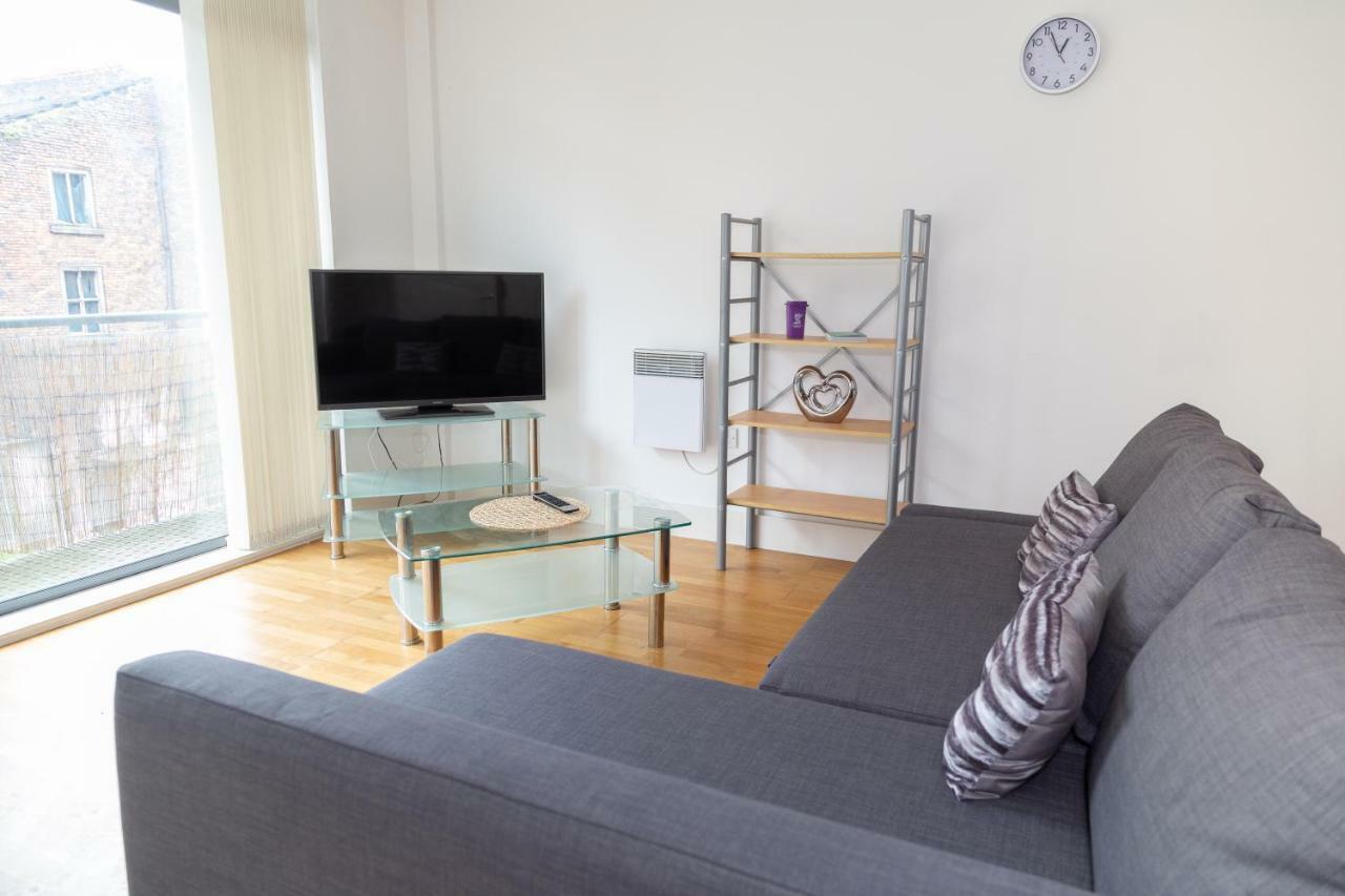 Serviced Apartment In Liverpool City Centre - Free Parking - Balcony - By Happy Days Zewnętrze zdjęcie